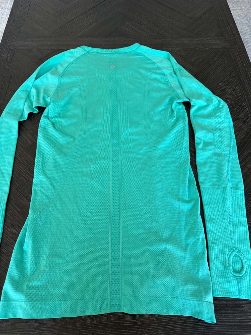 Lululemon Swiftly Tech Long Sleeve Shirt Size 8 Turquoise Teal - Picture 6 of 7